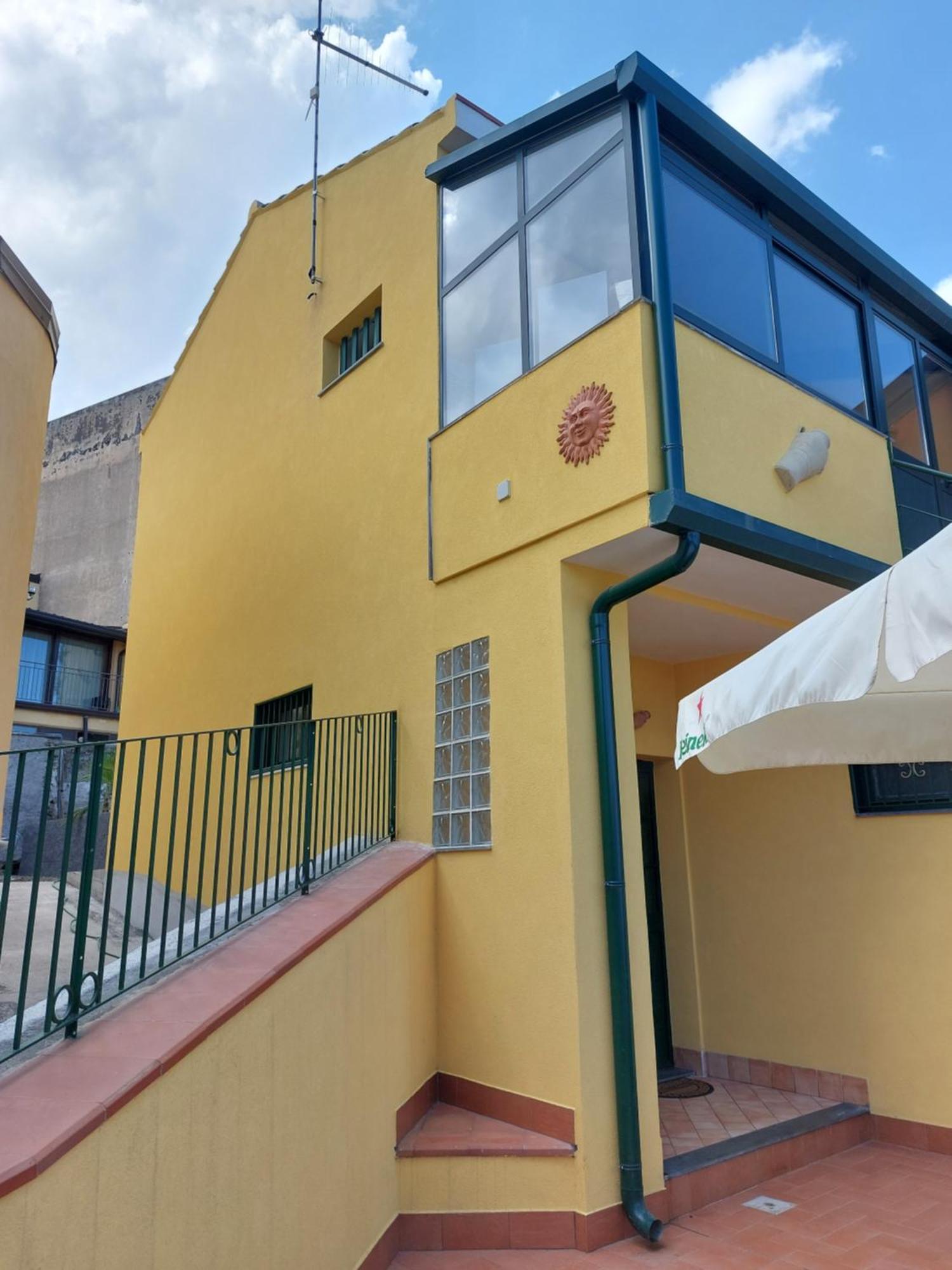 Casa Vacanza Del Sole ミーロ エクステリア 写真